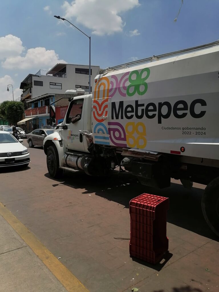 Retiran 50 toneladas de propaganda política en Metepec tras elecciones – Edomex Al Día